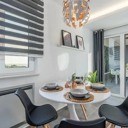 Guest house Apart Galant 4*